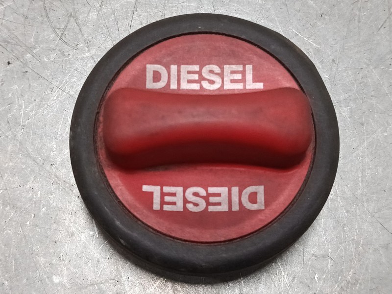 Recambio de tapon combustible para mercedes-benz clase c coupé (cl203) c 220 cdi (203.708) referencia OEM IAM A2204700705  