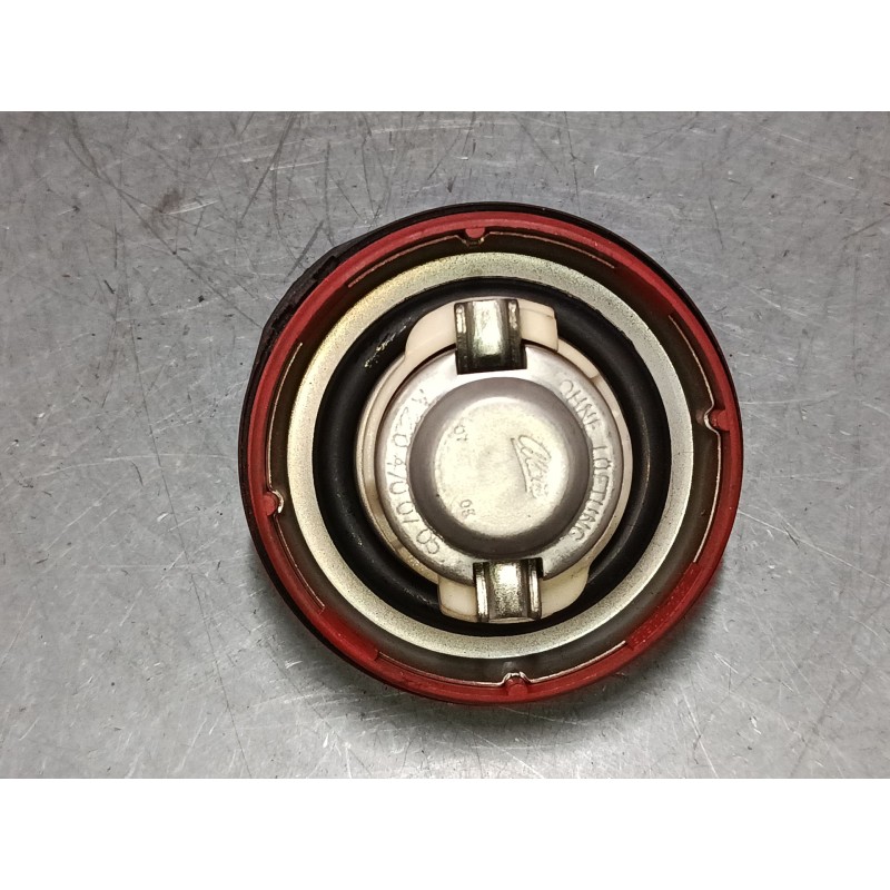 Recambio de tapon combustible para mercedes-benz clase c coupé (cl203) c 220 cdi (203.708) referencia OEM IAM A2204700705  