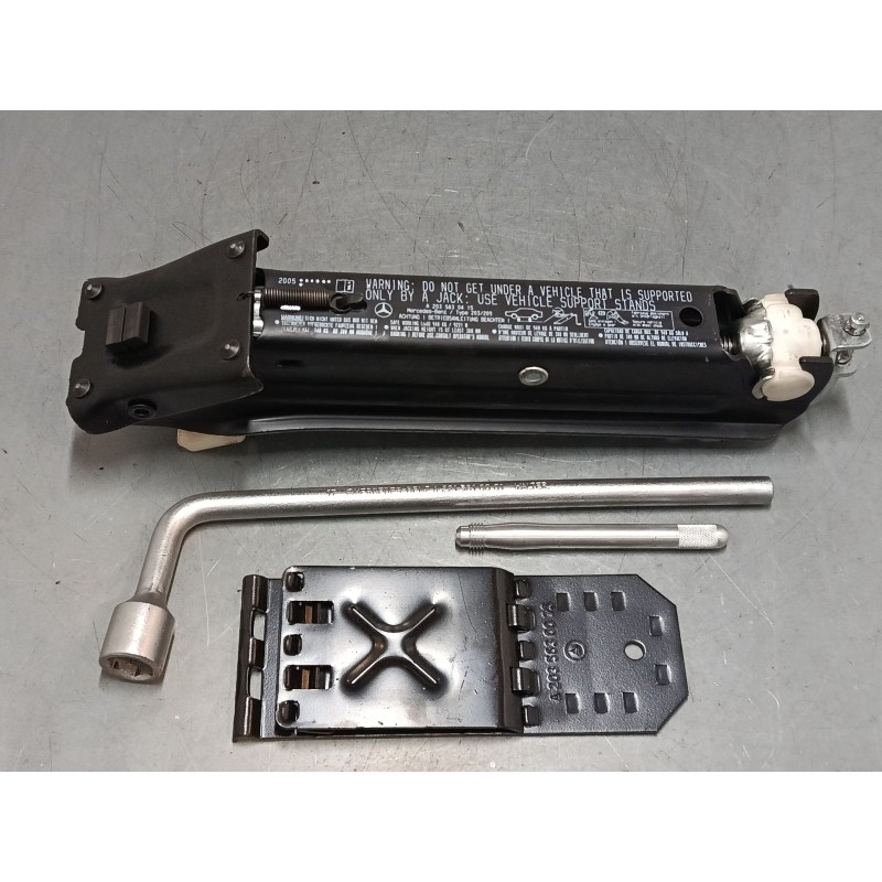 Recambio de gato para mercedes-benz clase c coupé (cl203) c 220 cdi (203.708) referencia OEM IAM A2035830415  