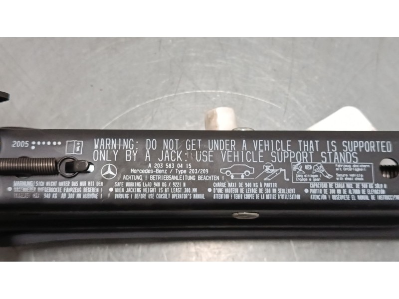 Recambio de gato para mercedes-benz clase c coupé (cl203) c 220 cdi (203.708) referencia OEM IAM A2035830415  