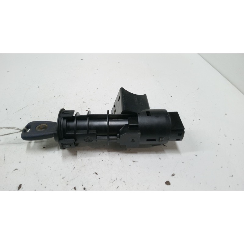 Recambio de clausor para fiat punto (188_) 1.9 jtd 80 (188.237, .257, .337, .357) referencia OEM IAM   