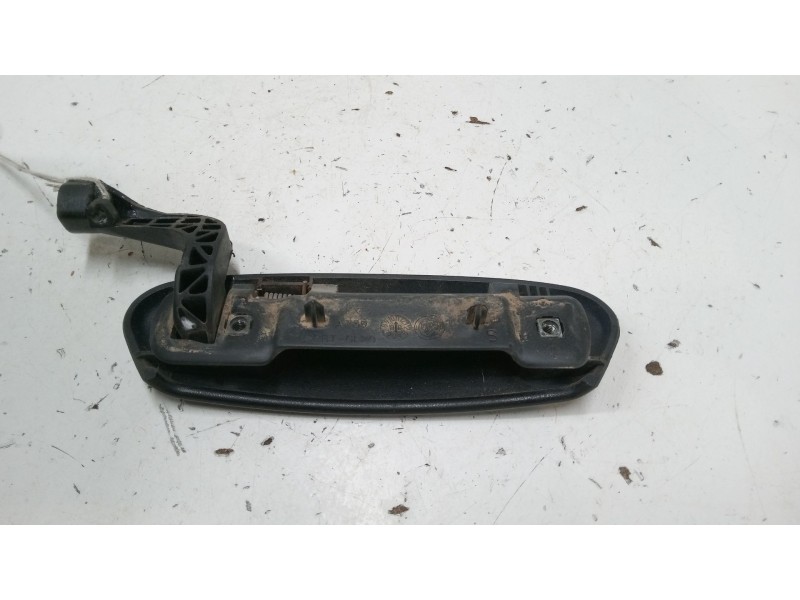 Recambio de maneta exterior puerta delantera izquierda para fiat punto (188_) 1.9 jtd 80 (188.237, .257, .337, .357) referencia 