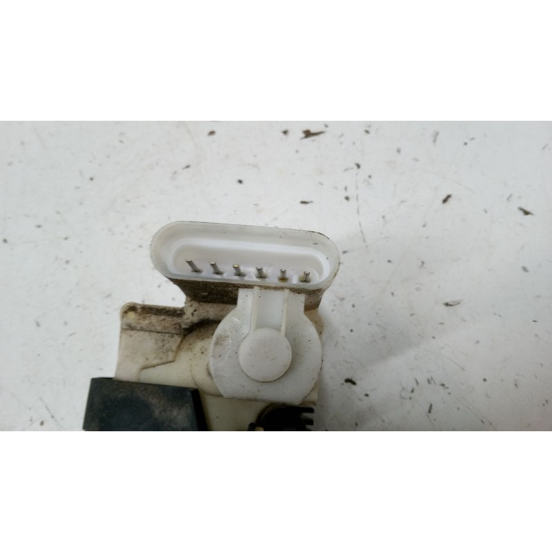 Recambio de cerradura puerta delantera izquierda para fiat punto (188_) 1.9 jtd 80 (188.237, .257, .337, .357) referencia OEM IA