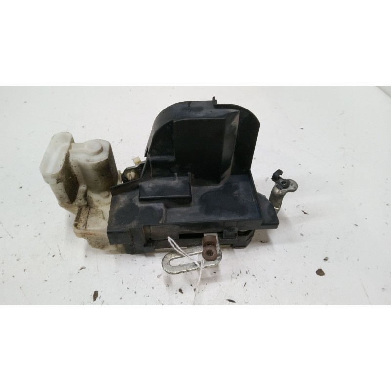 Recambio de cerradura puerta delantera izquierda para fiat punto (188_) 1.9 jtd 80 (188.237, .257, .337, .357) referencia OEM IA