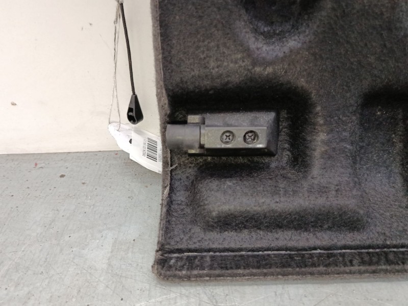 Recambio de bandeja trasera para seat ibiza iii (6l1) 1.4 16v referencia OEM IAM   