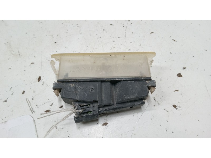 Recambio de piloto matricula para renault clio ii (bb_, cb_) 1.2 (bb0a, bb0f, bb10, bb1k, bb28, bb2d, bb2h, cb0a,... referencia 