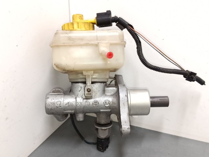 Recambio de bomba freno para volkswagen new beetle descapotable (1y7) 2.0 referencia OEM IAM   