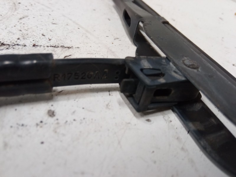 Recambio de brazo limpia trasero para ford focus c-max (dm2) 2.0 tdci referencia OEM IAM   