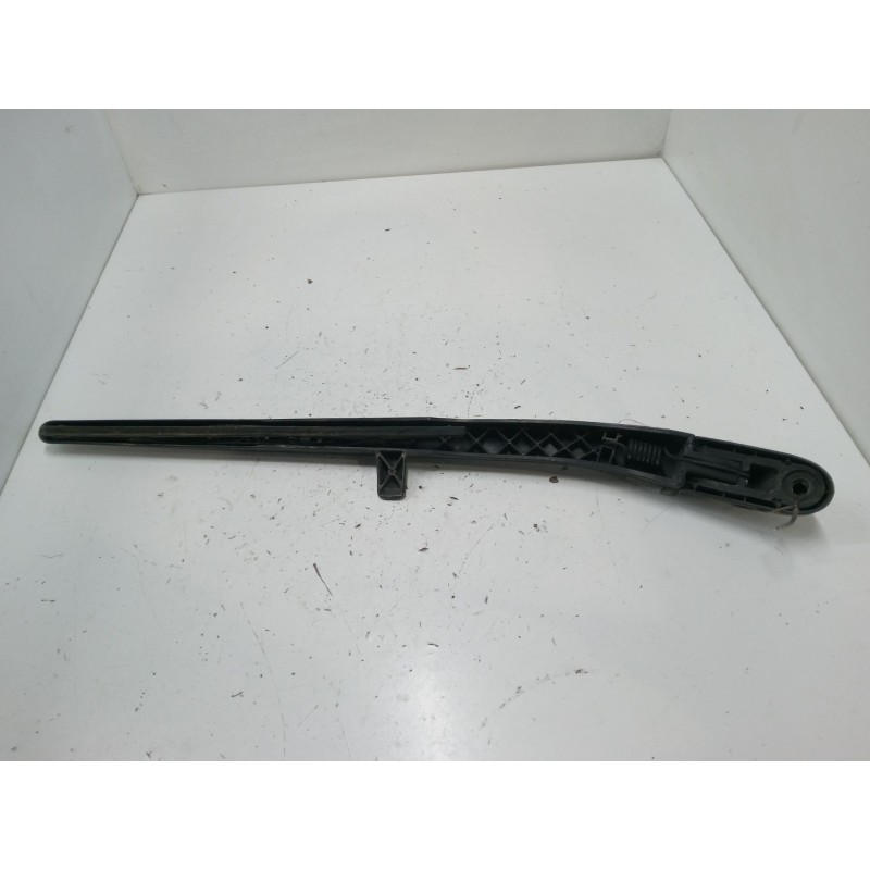 Recambio de brazo limpia trasero para opel zafira a monospace (t98) 2.0 dti 16v (f75) referencia OEM IAM   