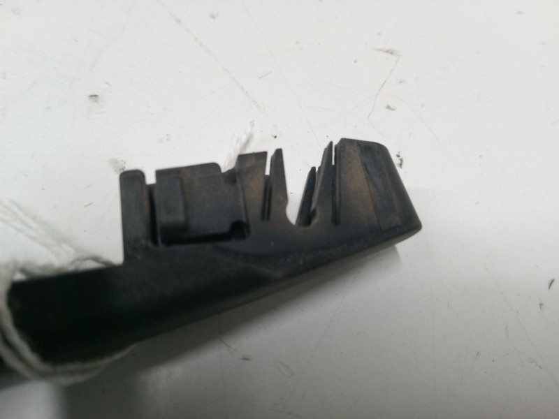 Recambio de brazo limpia trasero para peugeot 207/207+ (wa_, wc_) 1.4 16v referencia OEM IAM   