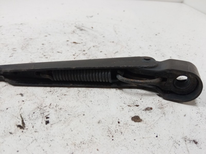 Recambio de brazo limpia trasero para mercedes-benz clase a (w168) a 170 cdi (168.009, 168.109) referencia OEM IAM   