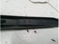 Recambio de brazo limpia trasero para volkswagen golf iv (1j1) 1.9 tdi referencia OEM IAM    2
