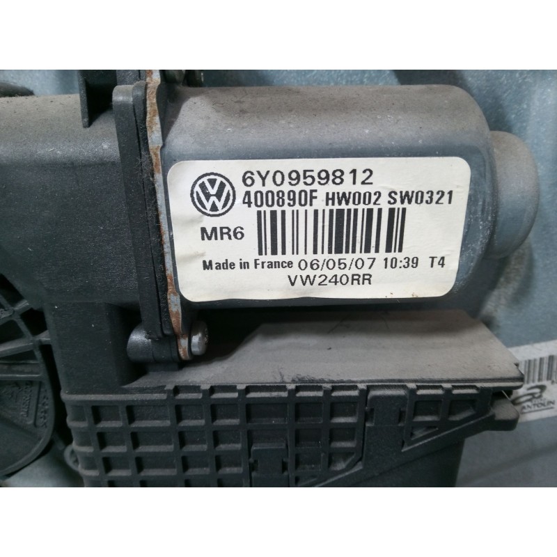 Recambio de elevalunas electrico trasero derecho para volkswagen polo iv (9n_, 9a_) 1.4 tdi referencia OEM IAM 6Y0959812  