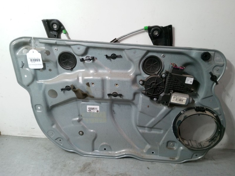 Recambio de elevalunas electrico delantero izquierdo para volkswagen polo iv (9n_, 9a_) 1.4 tdi referencia OEM IAM 6Y2959802A  