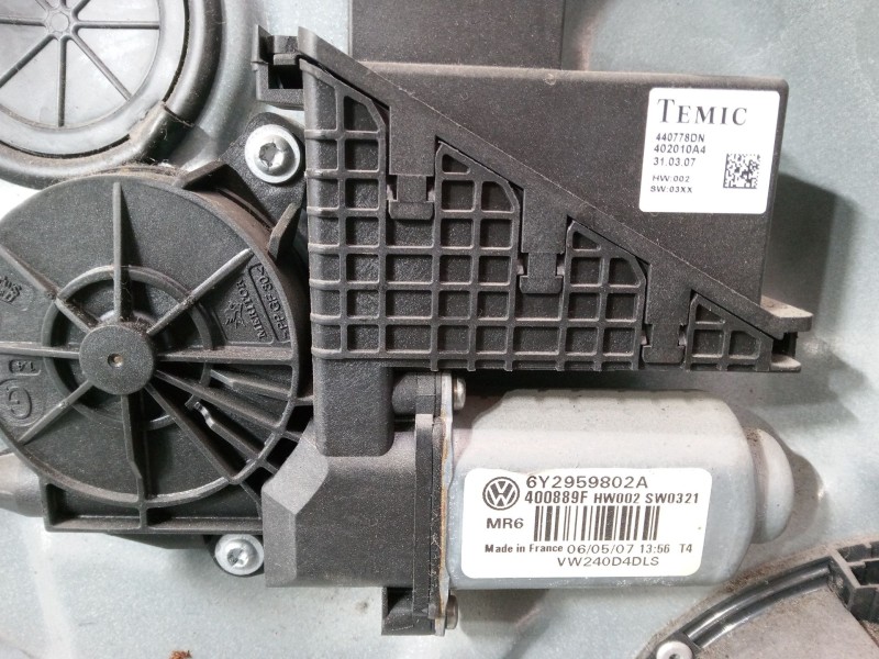 Recambio de elevalunas electrico delantero izquierdo para volkswagen polo iv (9n_, 9a_) 1.4 tdi referencia OEM IAM 6Y2959802A  