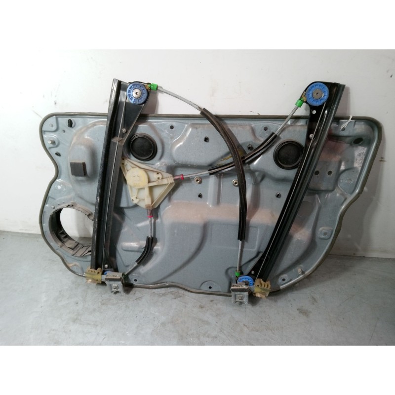 Recambio de elevalunas electrico delantero izquierdo para volkswagen polo iv (9n_, 9a_) 1.4 tdi referencia OEM IAM 6Y2959802A  