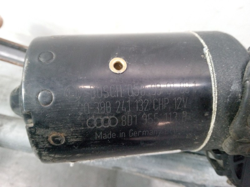 Recambio de motor limpia delantero para audi a4 b5 (8d2) 2.4 quattro referencia OEM IAM   