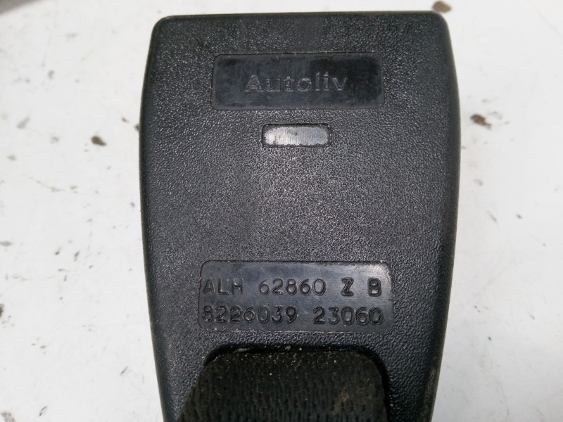 Recambio de anclaje cinturon trasero izquierdo para bmw 3 (e46) 320 d referencia OEM IAM alh62860zb  