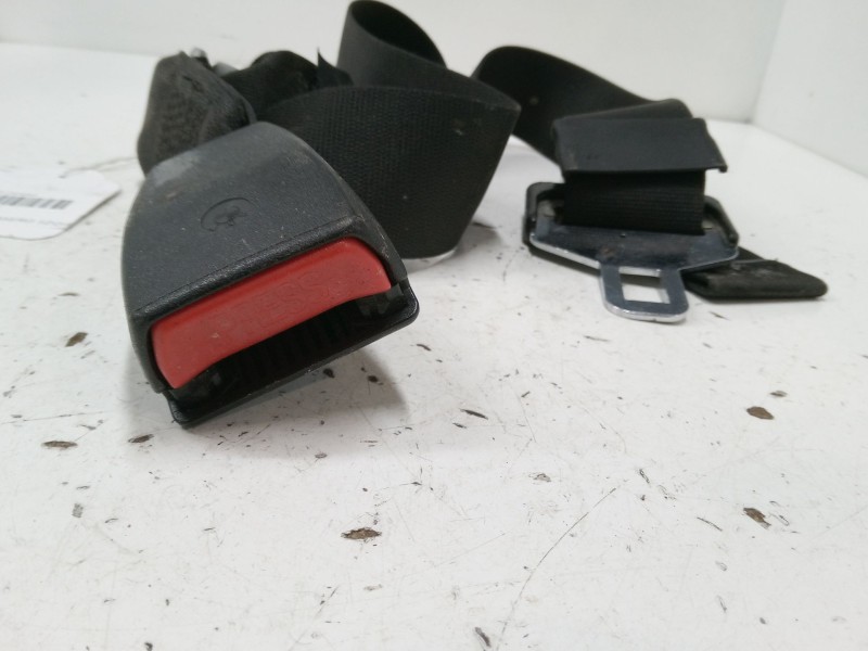 Recambio de anclaje cinturon trasero izquierdo para bmw 3 (e46) 320 d referencia OEM IAM alh62860zb  