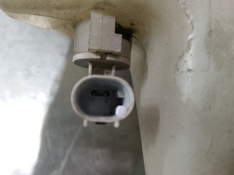 Recambio de deposito limpiaparabrisas para bmw 3 (e46) 320 d referencia OEM IAM   