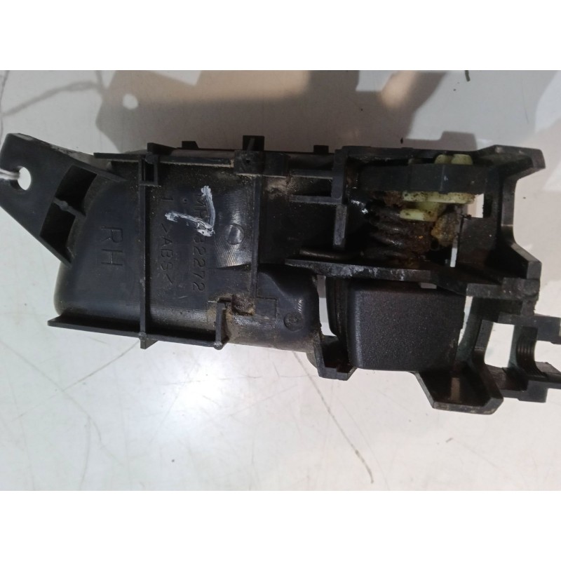 Recambio de maneta interior puerta trasera derecha para mitsubishi montero iii canvas top (v6_w, v7_w) 3.2 di-d (v68w, v78w) ref