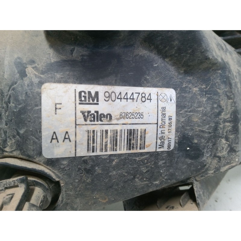 Recambio de faro izquierdo para opel corsa b (s93) 1.2 i 16v (f08, f68, m68) referencia OEM IAM 90444784  