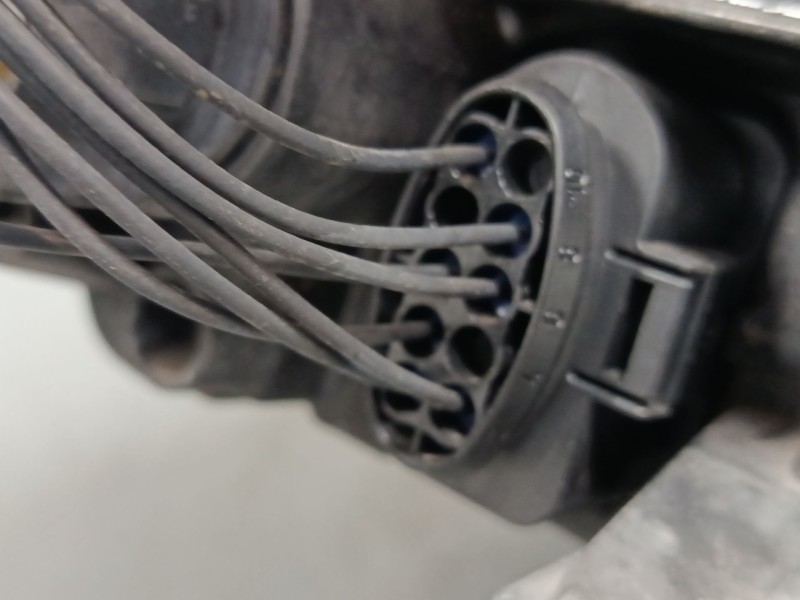 Recambio de faro izquierdo para seat ibiza v (kj1, kjg) 1.0 mpi referencia OEM IAM 6F1941005B  