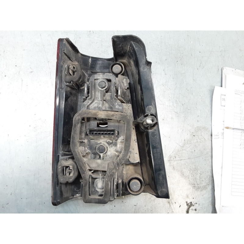 Recambio de piloto trasero derecho para peugeot partner furgoneta/monovolumen (5_, g_) 2.0 hdi referencia OEM IAM 9657976980  