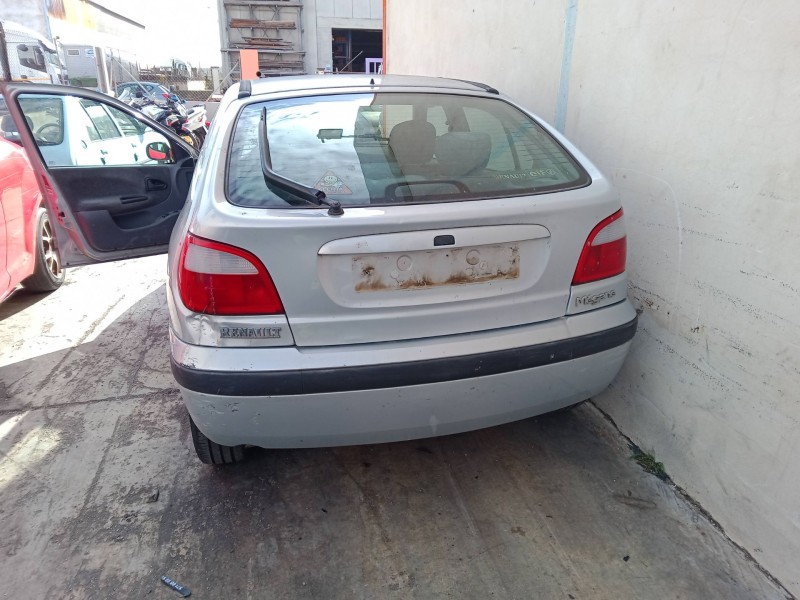 renault megane i (ba0/1_) del año 2001