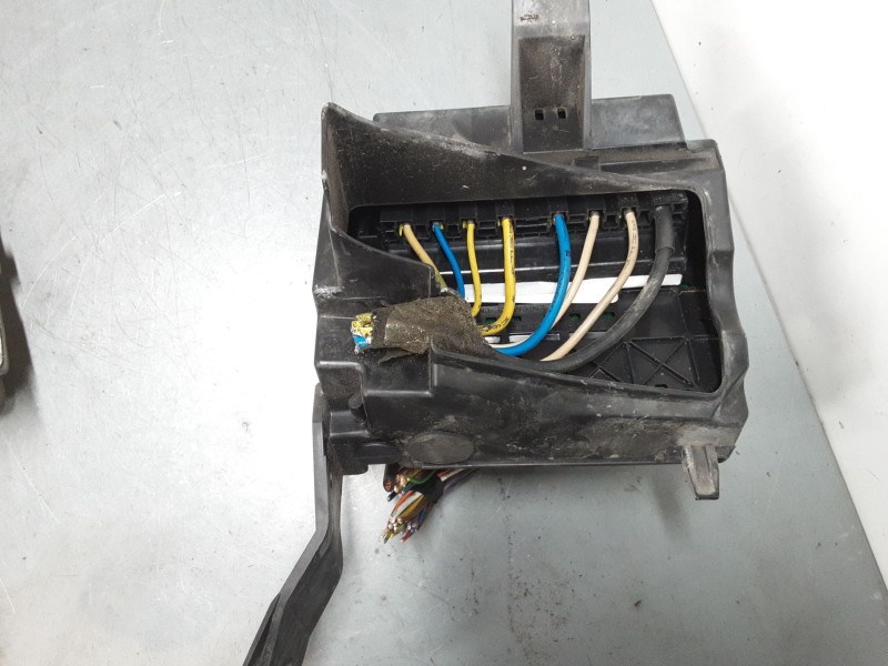 Recambio de caja reles / fusibles para citroën c2 (jm_) 1.4 hdi referencia OEM IAM 964349888000  