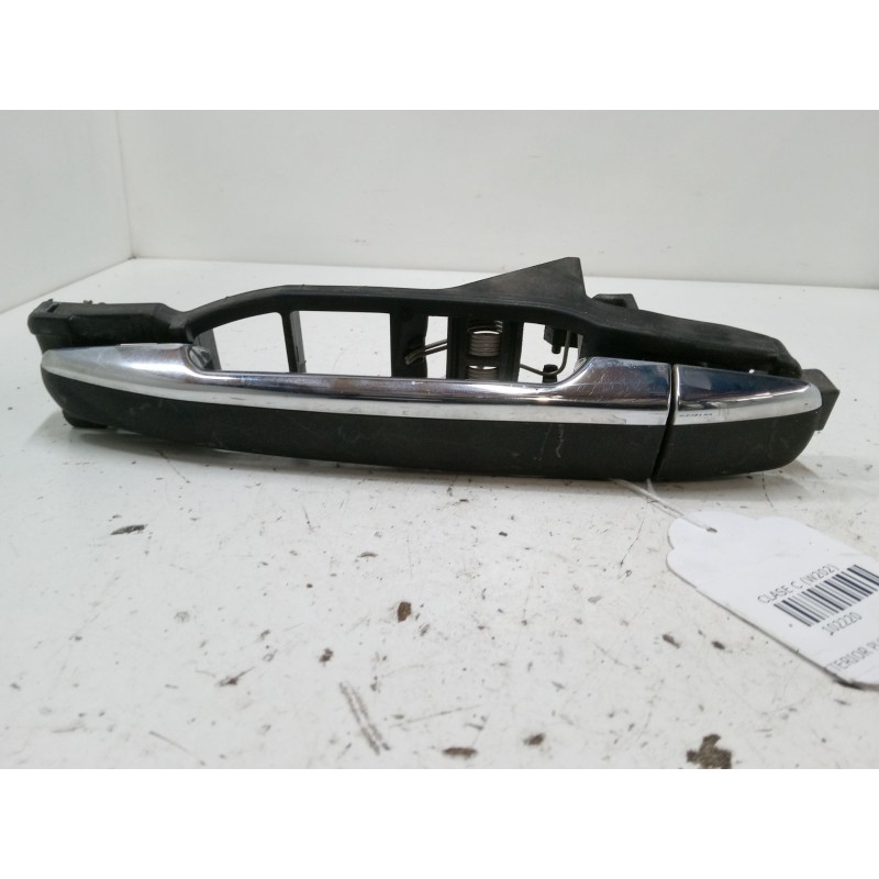 Recambio de maneta exterior puerta trasera izquierda para mercedes-benz clase c (w202) c 240 (202.026) referencia OEM IAM   