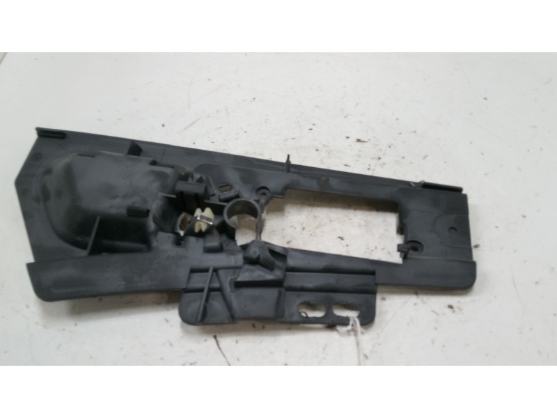 Recambio de maneta interior puerta delantera izquierda para mercedes-benz clase c (w202) c 240 (202.026) referencia OEM IAM 2027