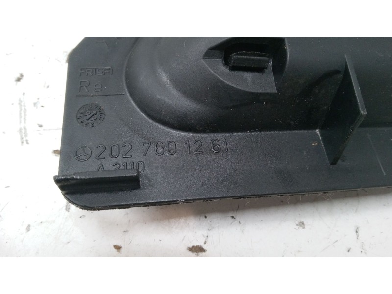 Recambio de maneta interior puerta delantera derecha para mercedes-benz clase c (w202) c 240 (202.026) referencia OEM IAM 202760