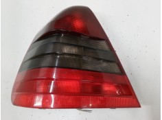 Recambio de piloto trasero izquierdo para mercedes-benz clase c (w202) c 240 (202.026) referencia OEM IAM 2028203564L  