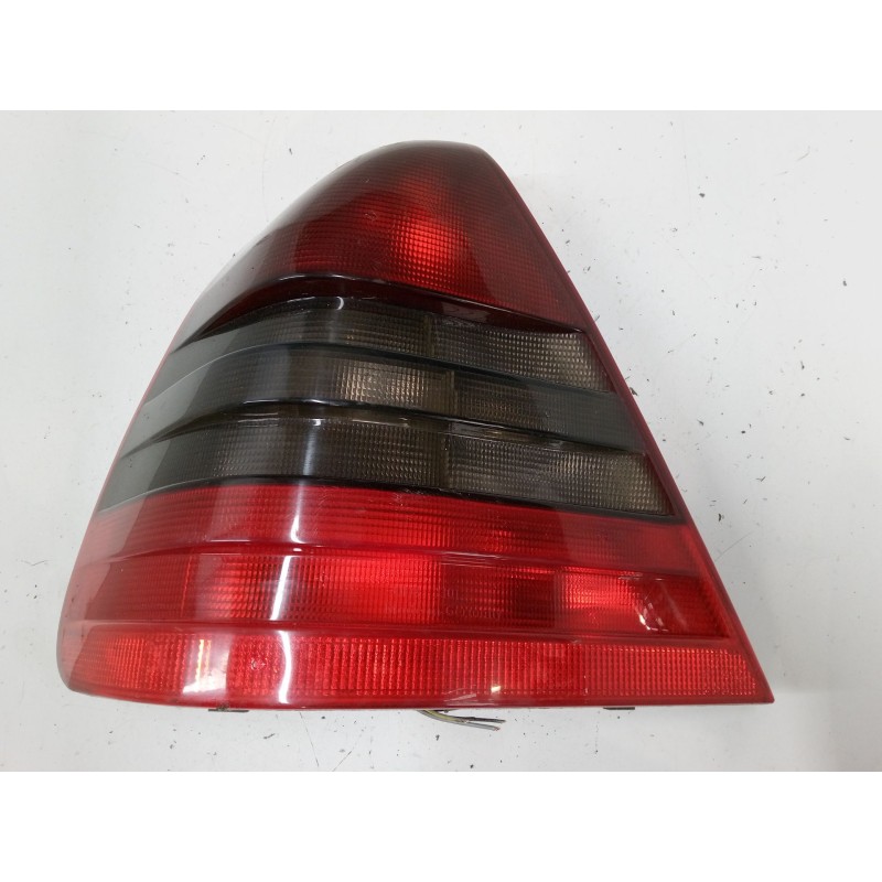 Recambio de piloto trasero izquierdo para mercedes-benz clase c (w202) c 240 (202.026) referencia OEM IAM 2028203564L  