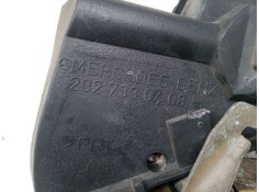 Recambio de cerradura puerta trasera derecha para mercedes-benz clase c (w202) c 240 (202.026) referencia OEM IAM 2027330408   2