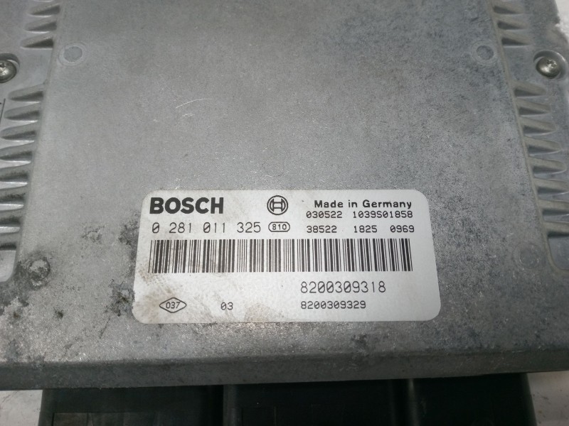 Recambio de centralita motor uce para renault laguna ii (bg0/1_) 2.2 dci (bg0f) referencia OEM IAM 0281011325 8200309318 