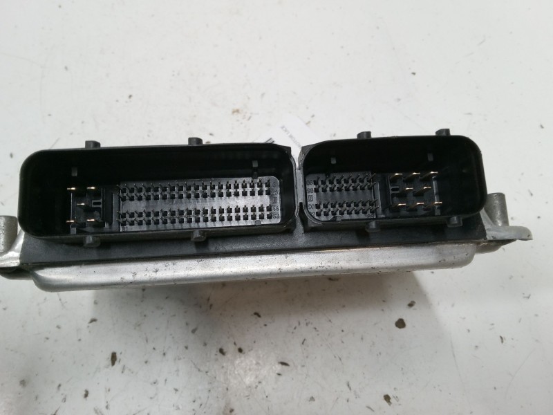 Recambio de centralita motor uce para volkswagen polo iv (9n_, 9a_) 1.4 tdi referencia OEM IAM 045906019BP  