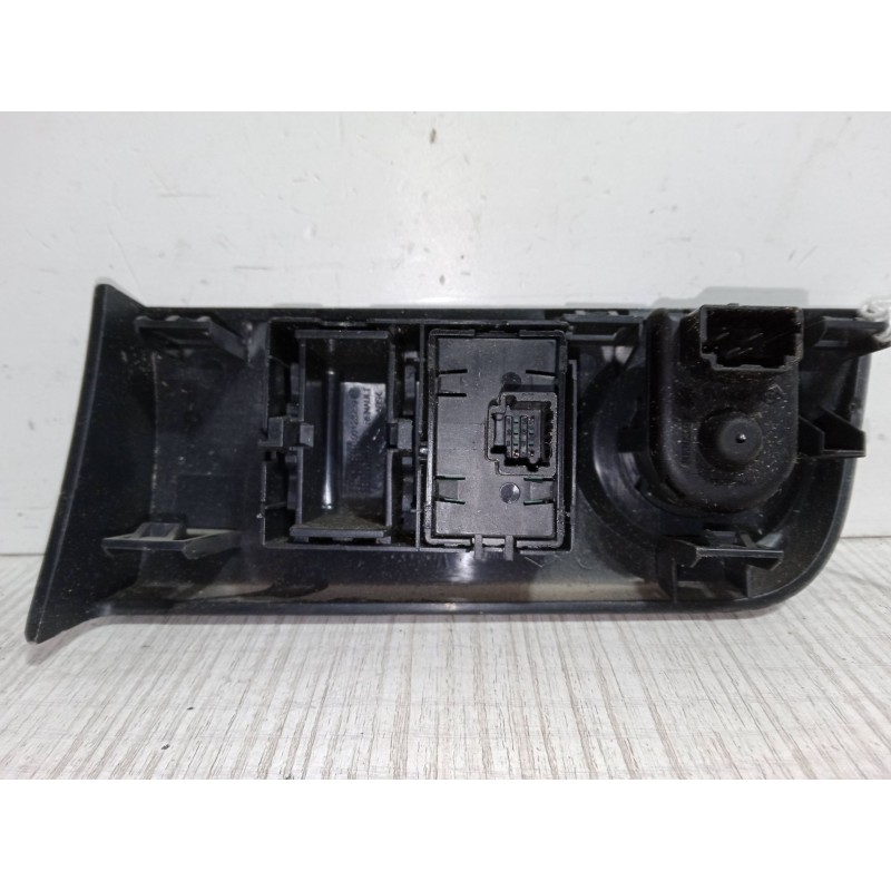 Recambio de mando retrovisor para dacia dokker monospace (ke_) 1.5 dci / blue dci 75 (keaj, keah, kejw) referencia OEM IAM   