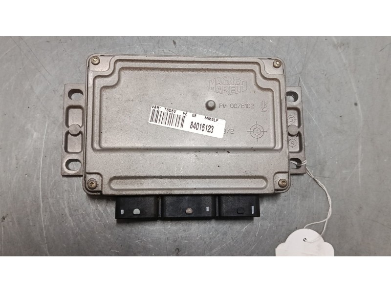Recambio de centralita motor uce para peugeot 307 cc (3b) 2.0 16v referencia OEM IAM 9654716780  