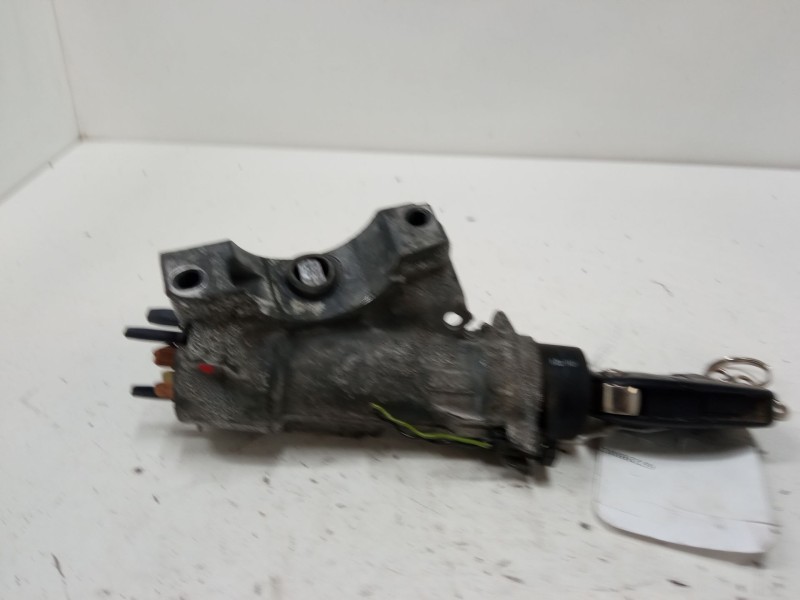 Recambio de clausor para audi a6 c5 (4b2, 4b4) 2.5 tdi referencia OEM IAM 4B0905851C  