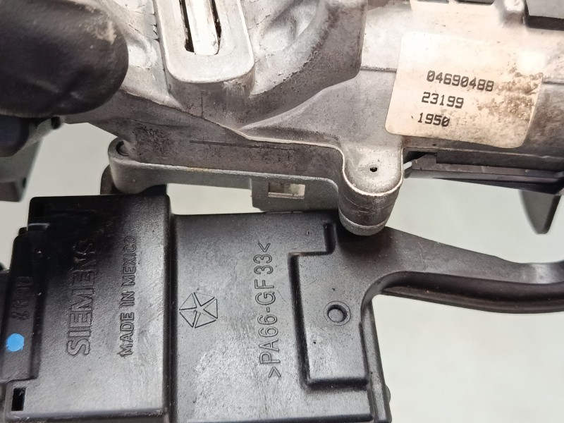 Recambio de clausor para jeep grand cherokee ii (wj, wg) 3.1 td 4x4 referencia OEM IAM 5WY7005B  