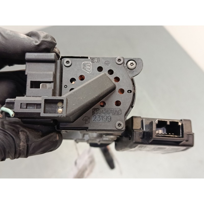 Recambio de clausor para jeep grand cherokee ii (wj, wg) 3.1 td 4x4 referencia OEM IAM 5WY7005B  