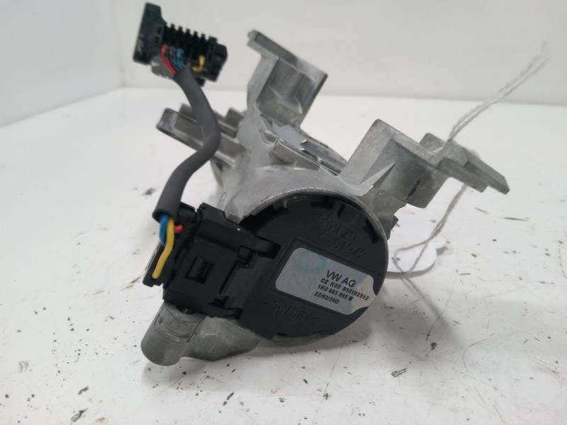 Recambio de clausor para seat leon (1p1) 1.4 16v referencia OEM IAM 1K0905865B  