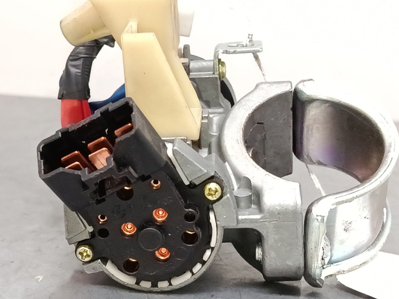 Recambio de clausor para hyundai i30 (gd) 1.4 crdi referencia OEM IAM   