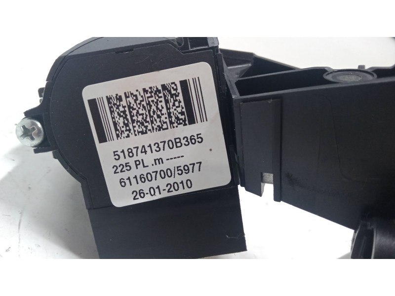 Recambio de clausor para peugeot bipper tepee 1.4 hdi referencia OEM IAM   