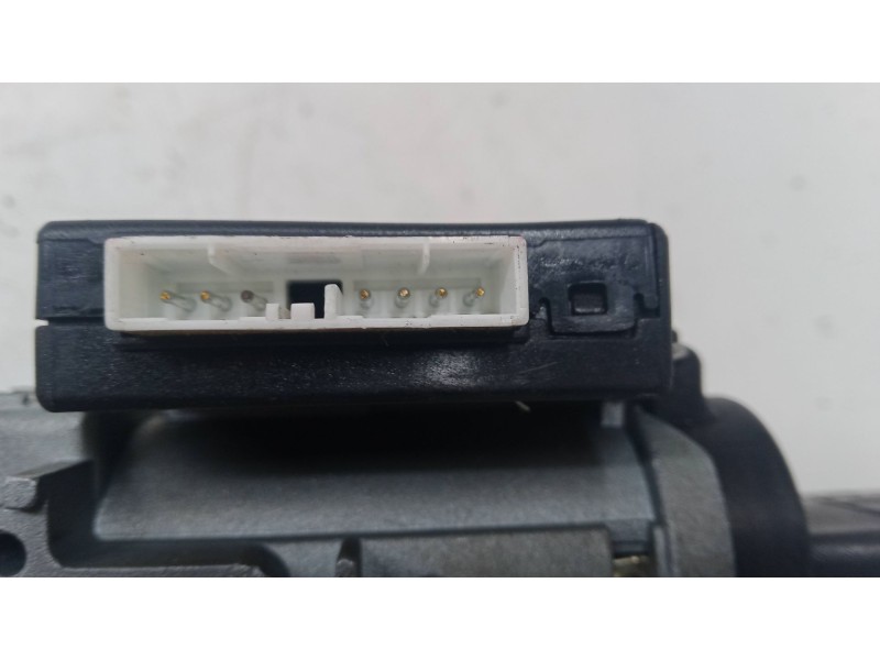 Recambio de clausor para chevrolet kalos (klas) sh2/352 referencia OEM IAM   