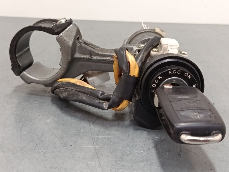 Recambio de clausor para hyundai tucson (jm) 2.0 referencia OEM IAM   