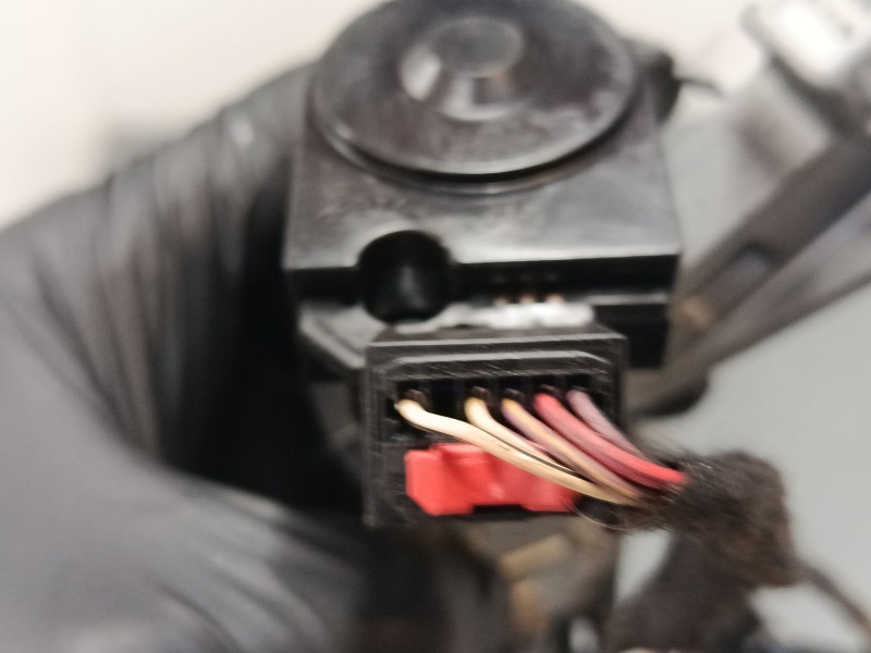 Recambio de clausor para chevrolet cruze hatchback (j305) 1.8 referencia OEM IAM   