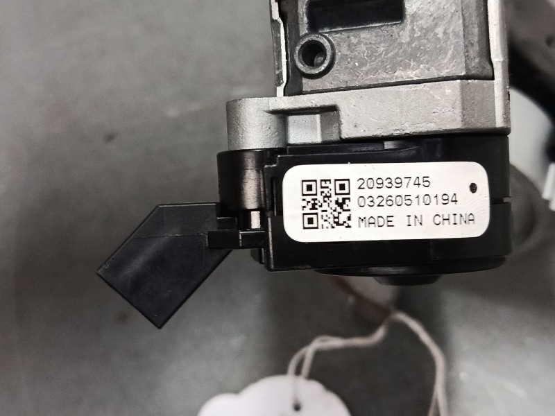 Recambio de clausor para chevrolet orlando (j309) 2.0 d referencia OEM IAM 20939745  